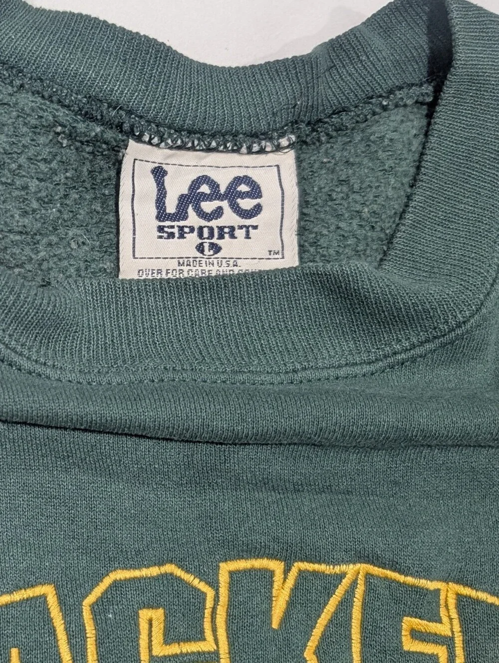 Lee crewneck sweater